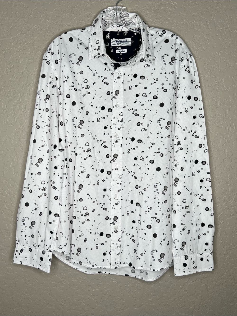 Desigual men's white with gray dot accents XL shirt summer party Unique